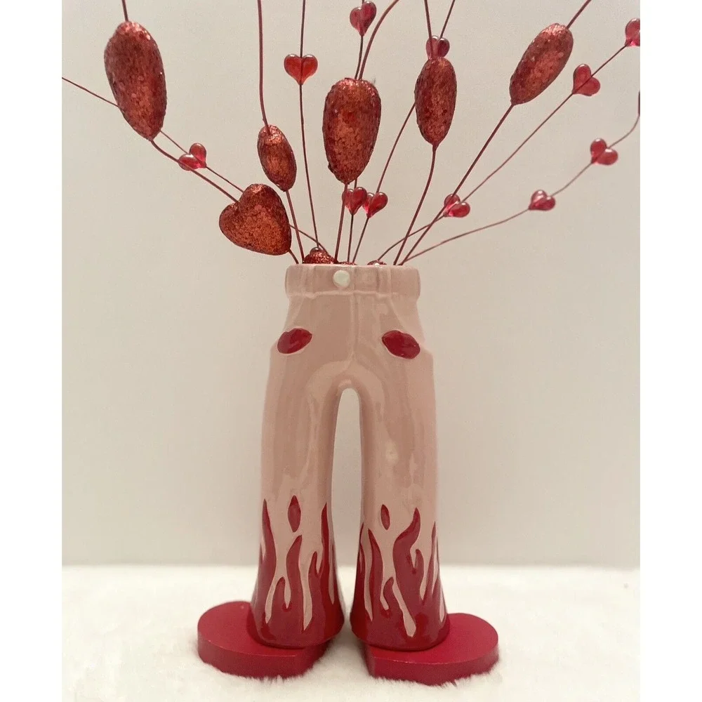 VALENTINES Day Ceramic Hot Pants‎ Vase Decor NEW
